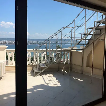 사우스 베이 비치 바르나