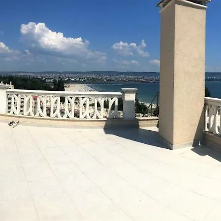 South Bay Apartmán *