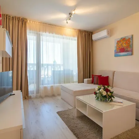 Apartmán South Bay Varna