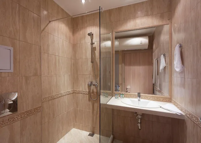 Apartment South Bay Warna