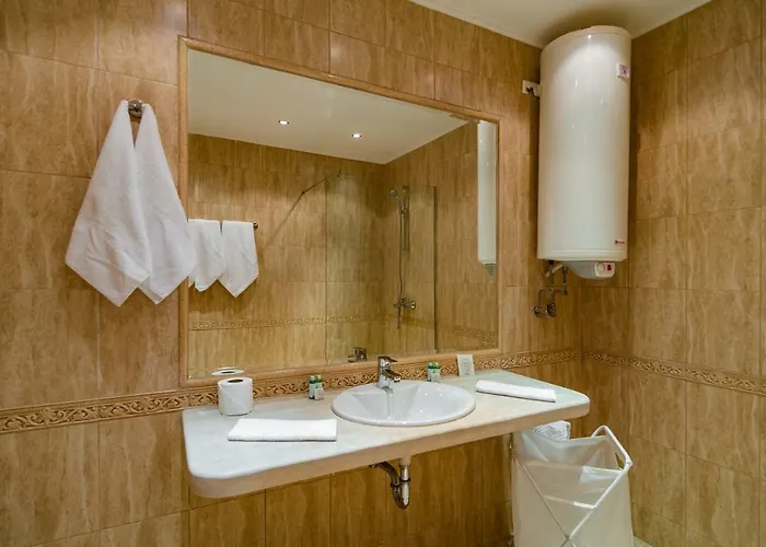 South Bay Apartment Warna