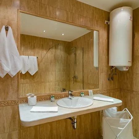 South Bay Apartment Warna