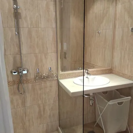 South Bay Apartment Warna