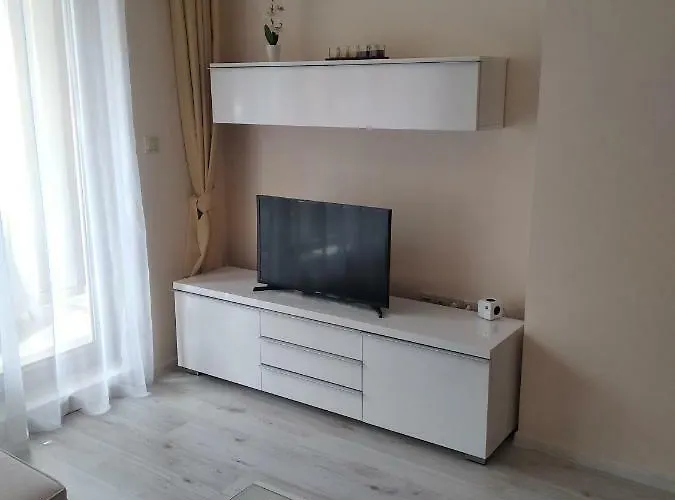 South Bay Apartment *